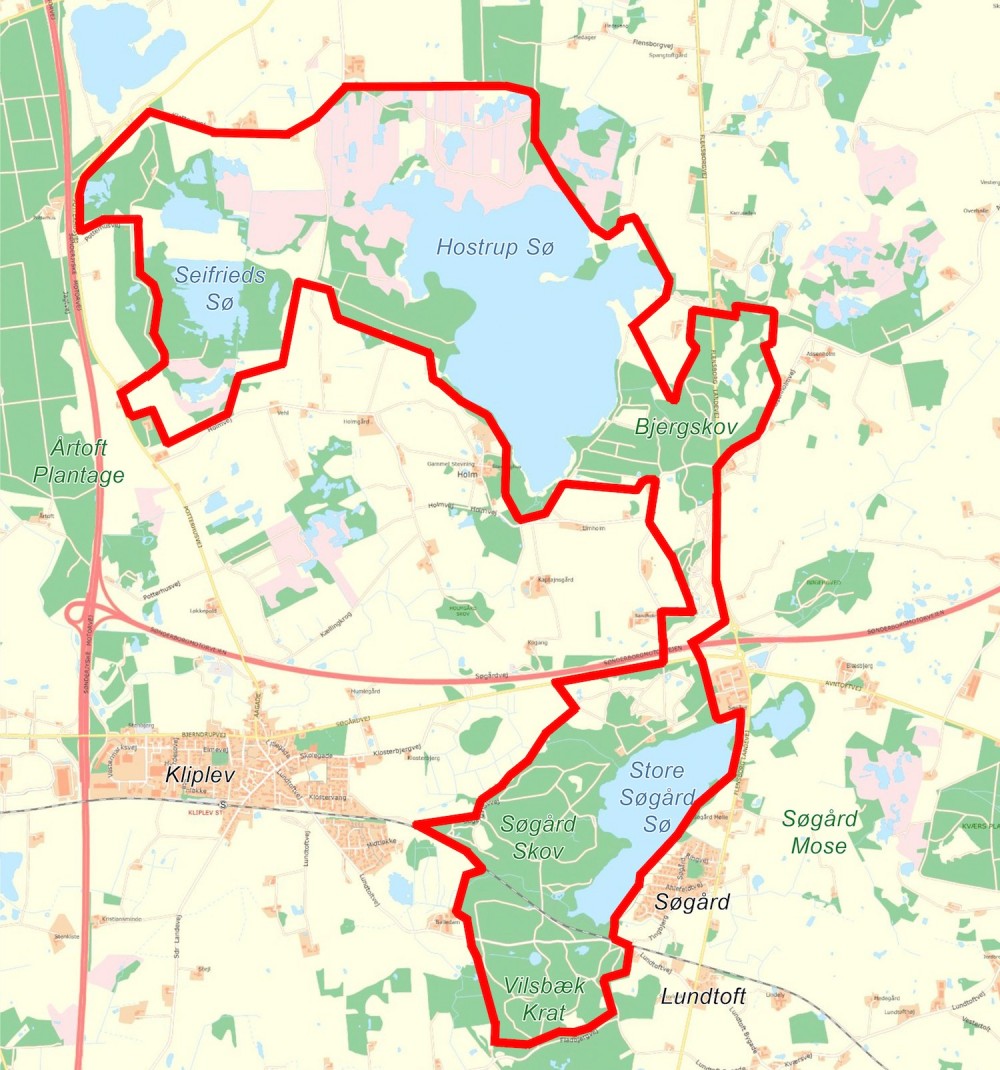 Forslag til afgrænsning af Naturnationalpark Bjergskov & Hostrup Sø, der strækker sig vestpå og inkluderer Seifrieds Sø, og mod syd med Søgård Skov og Sø