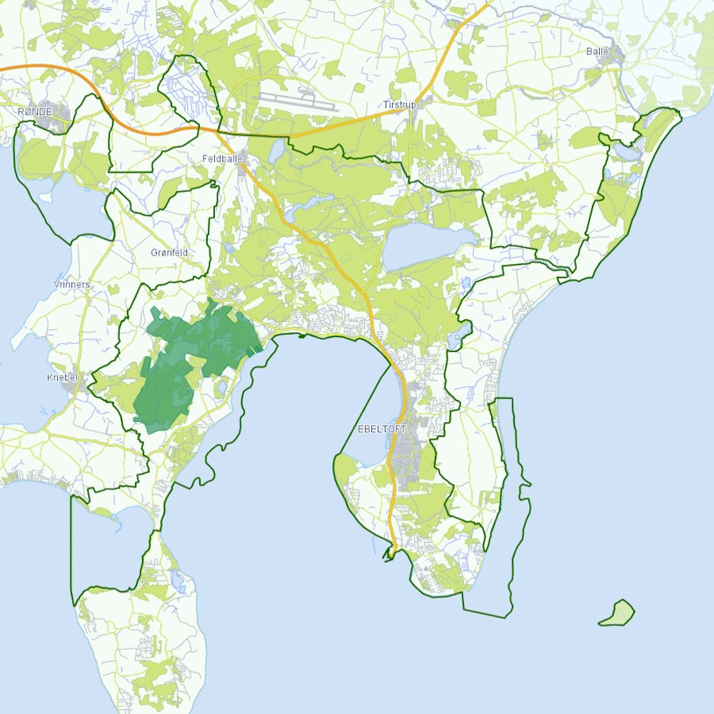 NATURnationalpark Mols Bjerge kDen foreslåede afgrænsning af NATURnationalpark Mols Bjerge (markeret med grønt) kunne blive et kerneområde i nationalparken (hvis ydergrænse fremgår på kortet her). Et kerneområde, hvor naturen – modsat langt hovedparten af den øvrige nationalpark – kommer i centrumunne udgøre et kerneområde i nationalparken, hvor naturen har absolut førsteprioritet
